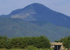 伊吹山